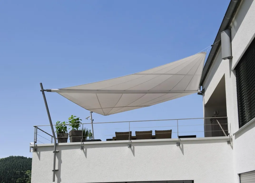 Żagiel przeciwsłoneczny tarasowy